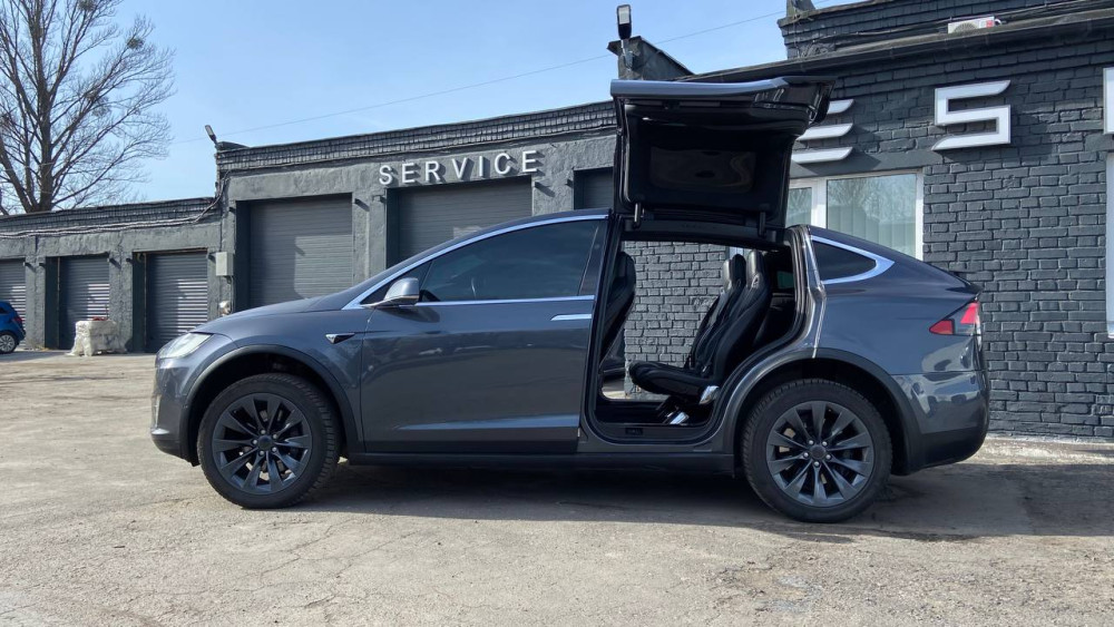 Tesla Model Х AP 2.0 90 2016  Фото №6