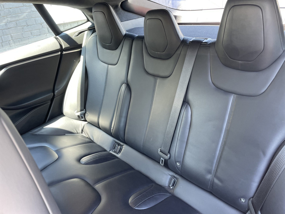 Tesla Model S AP 2.0 75 2017  Фото №15
