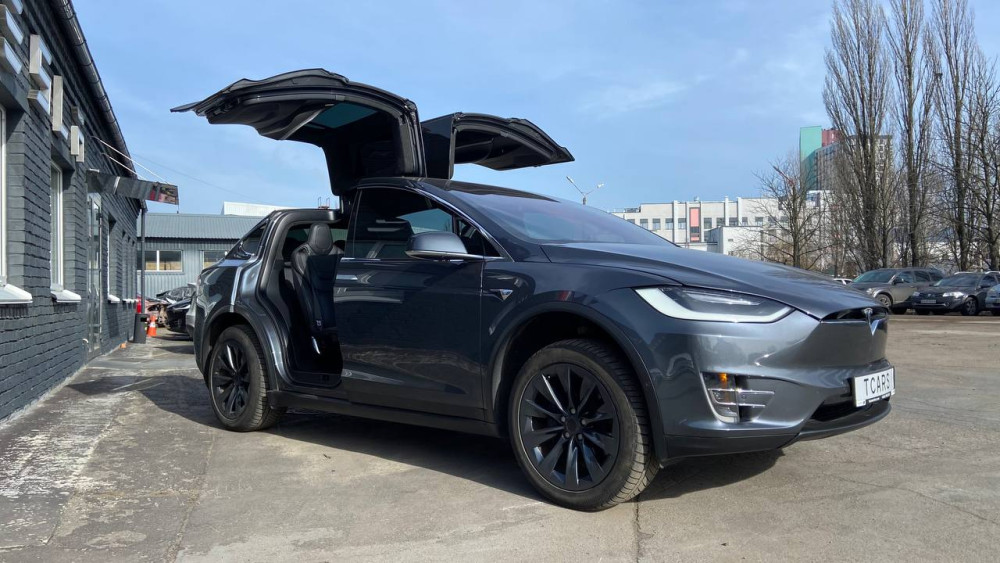 Tesla Model Х AP 2.0 90 2016  Фото №15