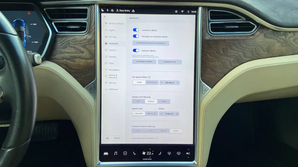 Tesla Model S AP 2.5 FSD 90D 2017  Фото №31