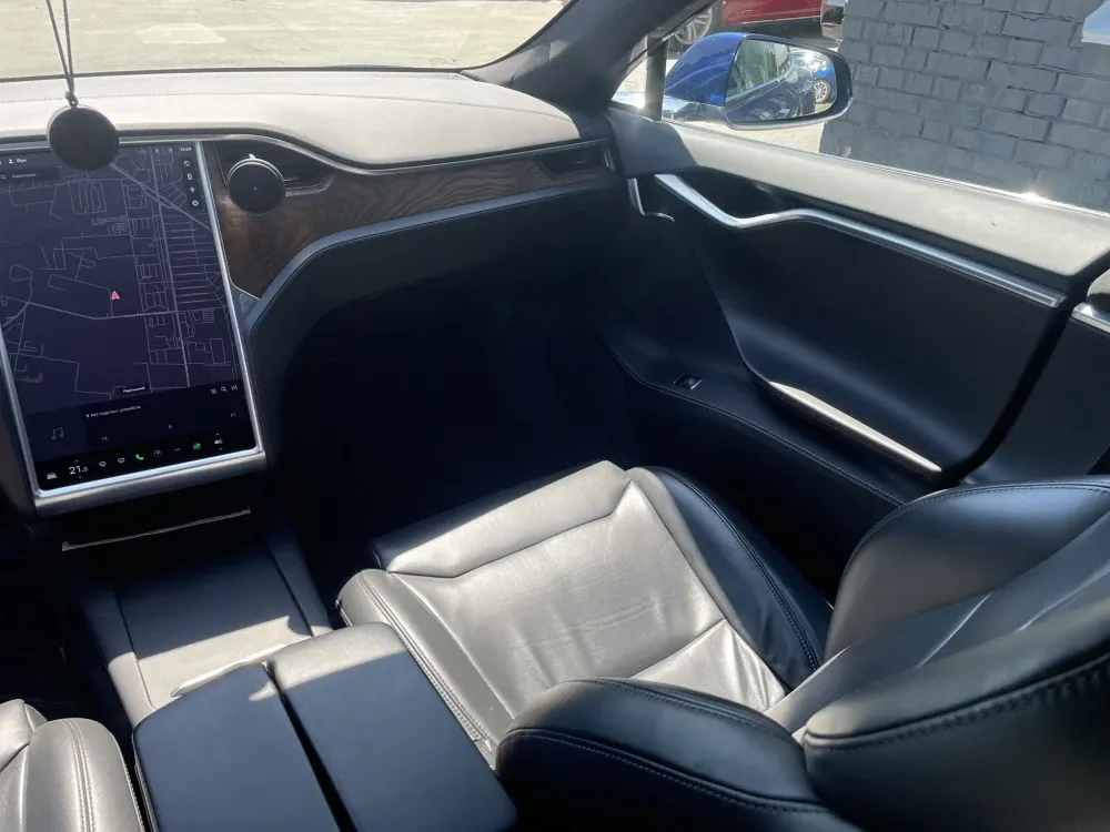 Tesla Model S AP 2.0 75 2017  Фото №12