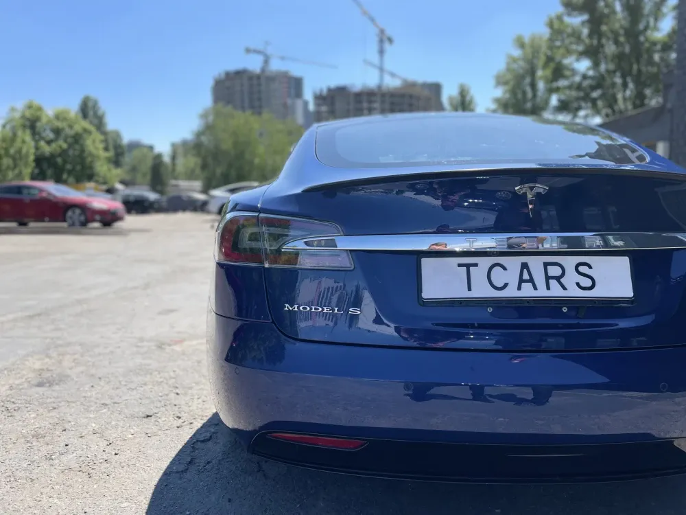 Tesla Model S AP 2.0 75 2017  Фото №5