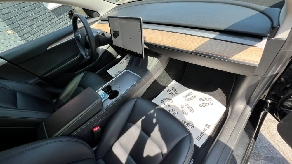 Tesla Model 3 LR DM (EU) 2021  Фото №24