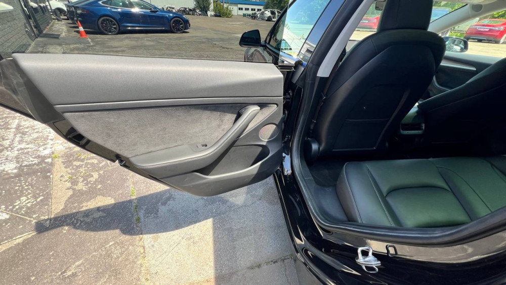 Tesla Model 3 LR DM (EU) 2021  Фото №30