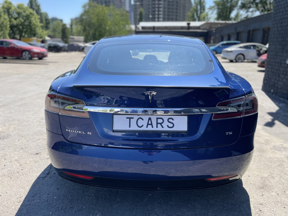 Tesla Model S AP 2.0 75 2017  Фото №6