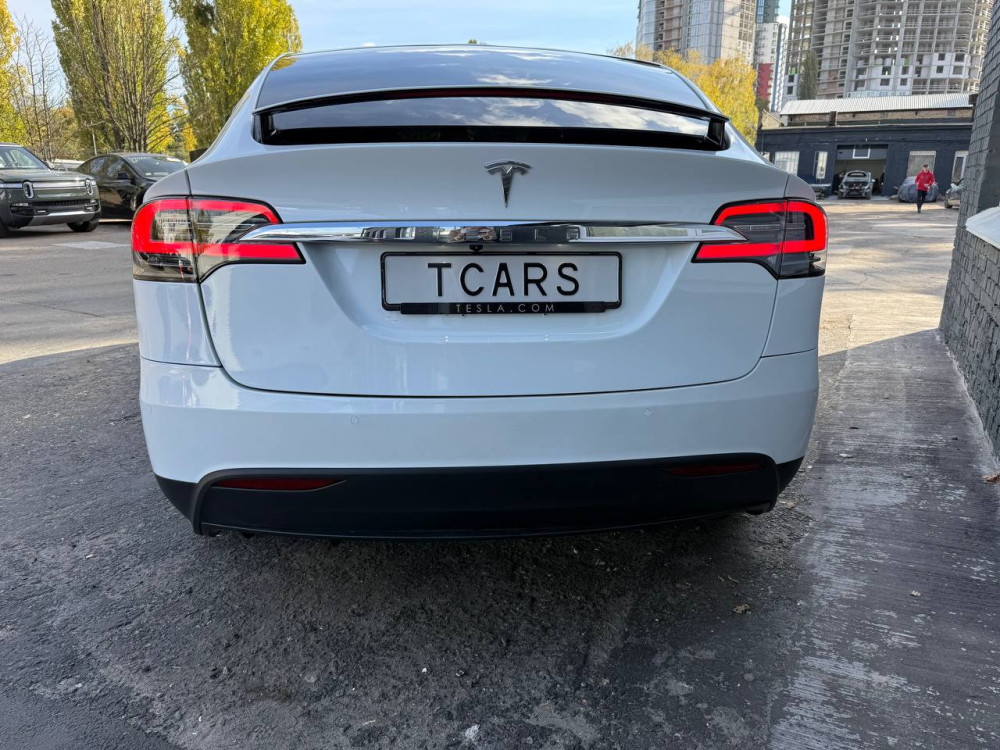 Tesla Mode X Long Range plus 2020 3 AP  Фото №9