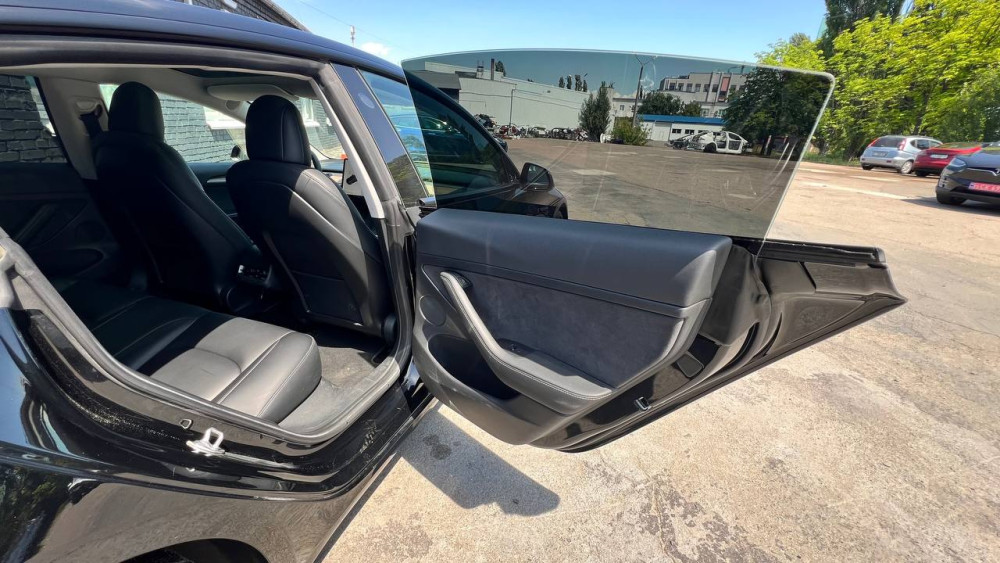 Tesla Model 3 LR DM (EU) 2021  Фото №31