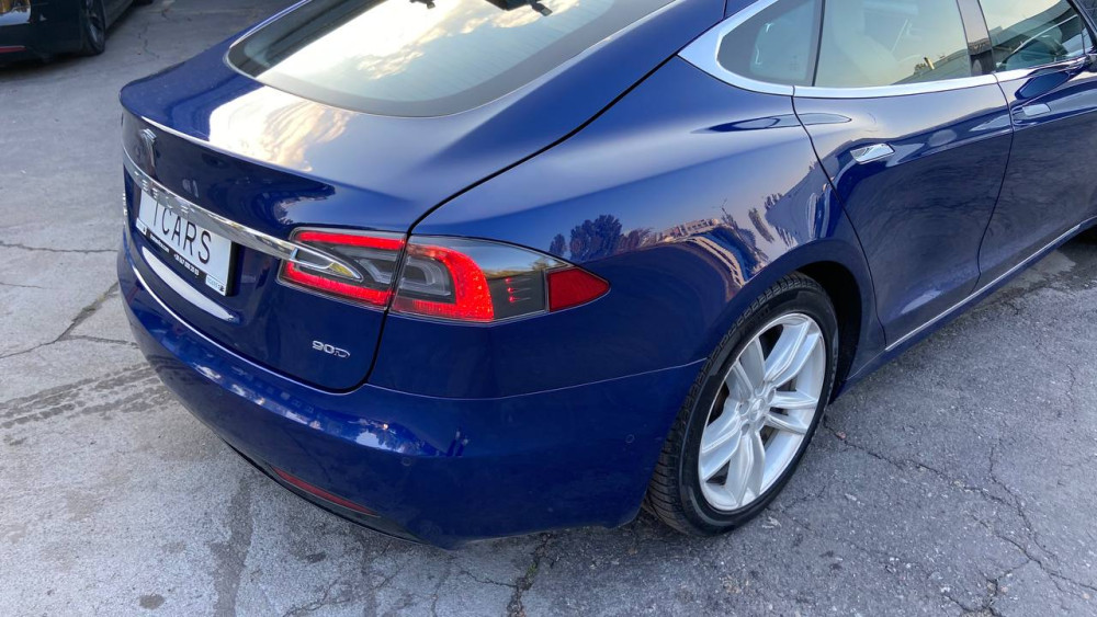 Tesla Model S AP 2.5 FSD 90D 2017  Фото №21