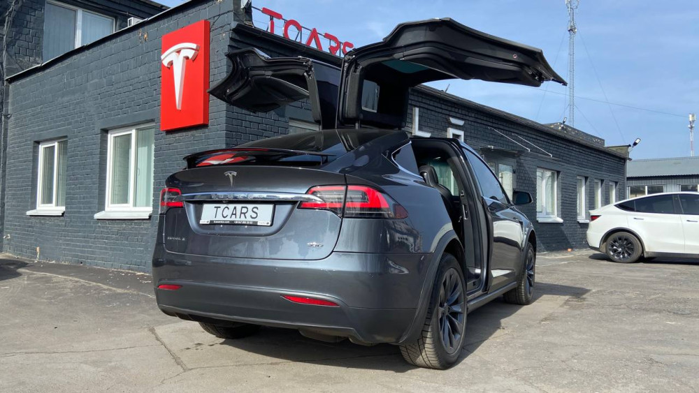 Tesla Model Х AP 2.0 90 2016  Фото №24