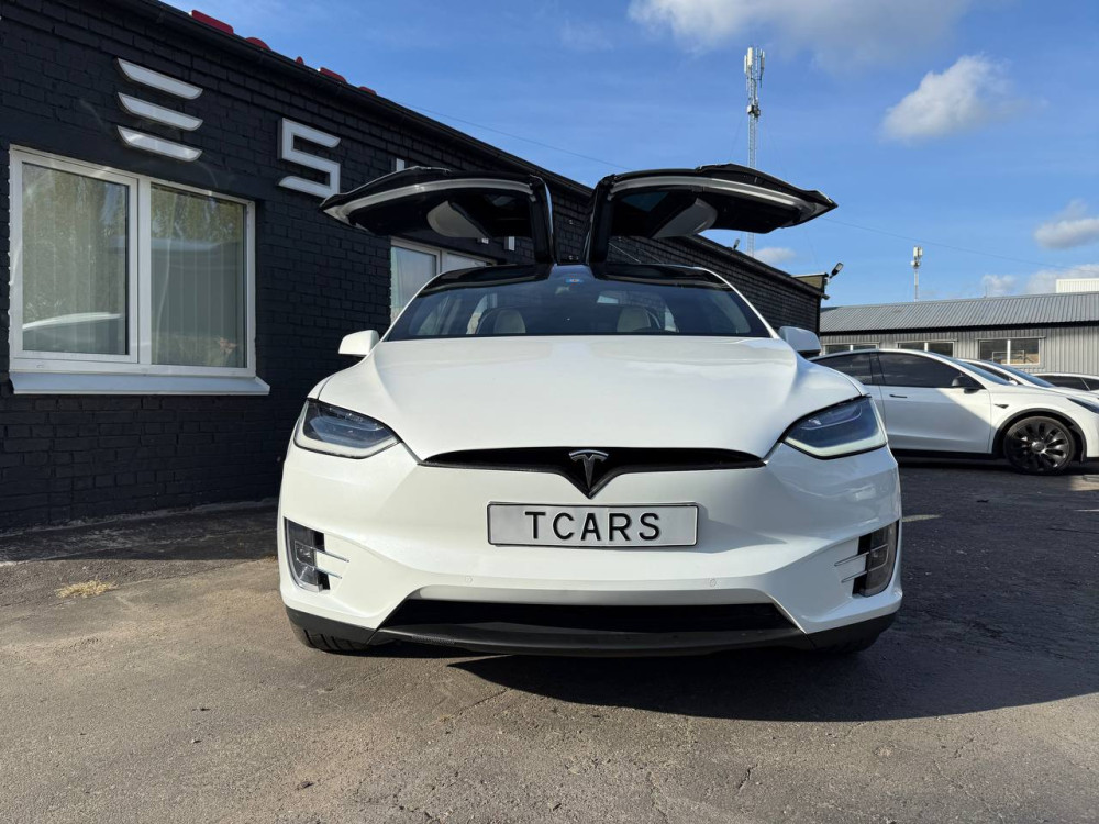 Tesla Mode X Long Range plus 2020 3 AP  Фото №4