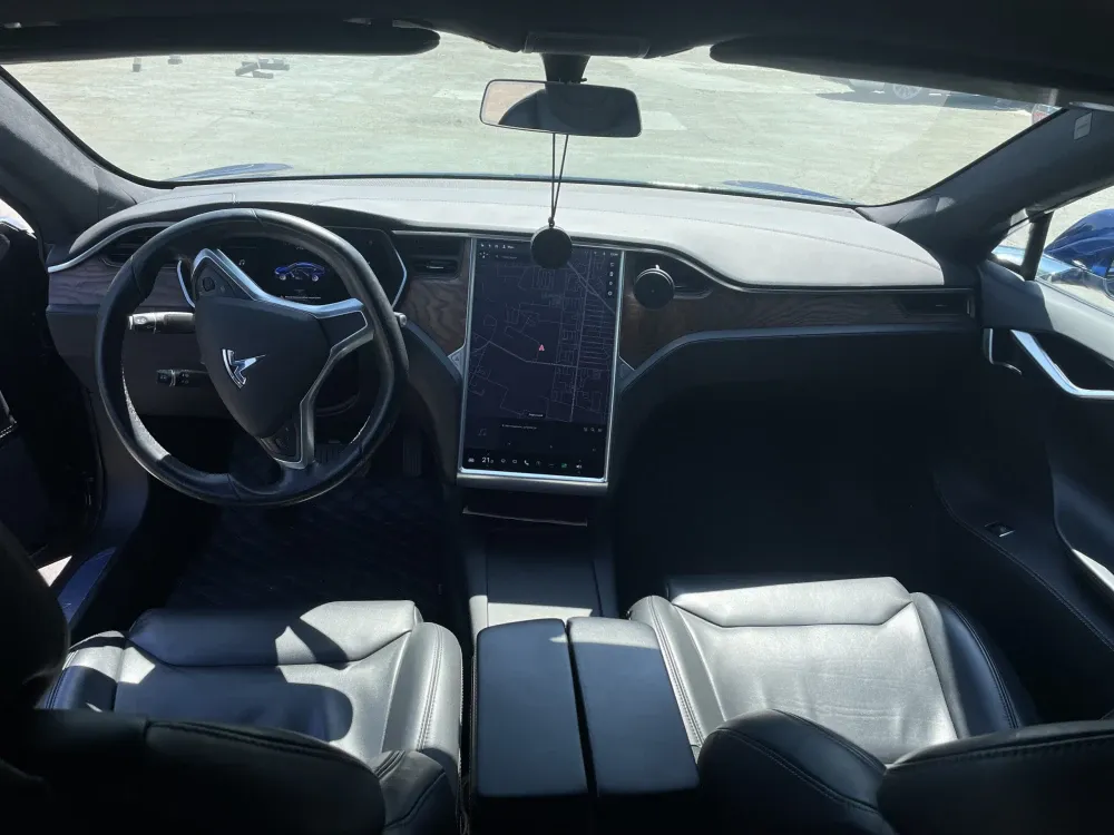 Tesla Model S AP 2.0 75 2017  Фото №10