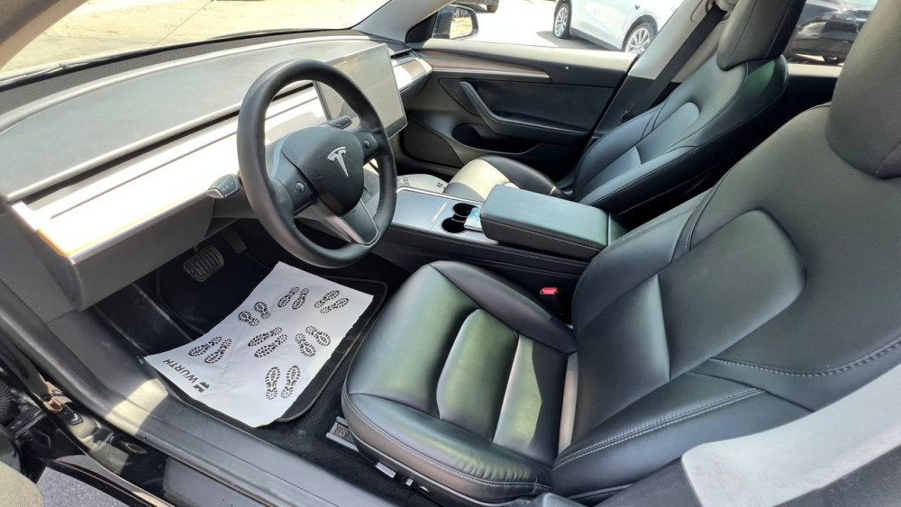 Tesla Model 3 LR DM (EU) 2021  Фото №18