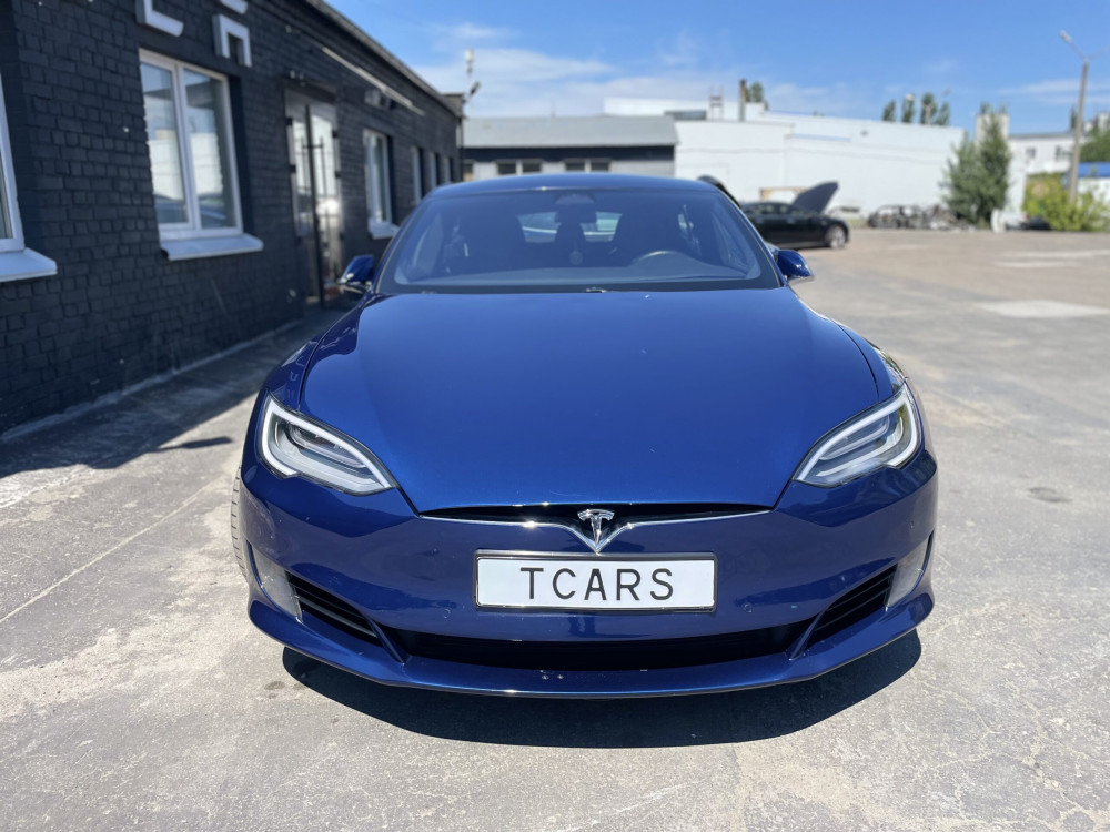 Tesla Model S AP 2.0 75 2017  Фото №3