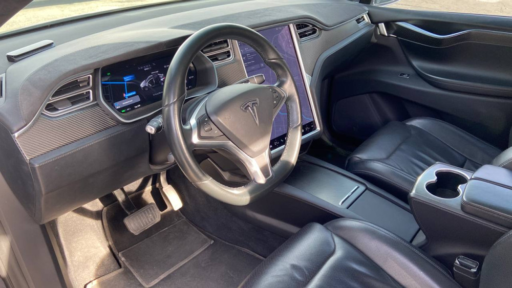 Tesla Model Х AP 2.0 90 2016  Фото №35