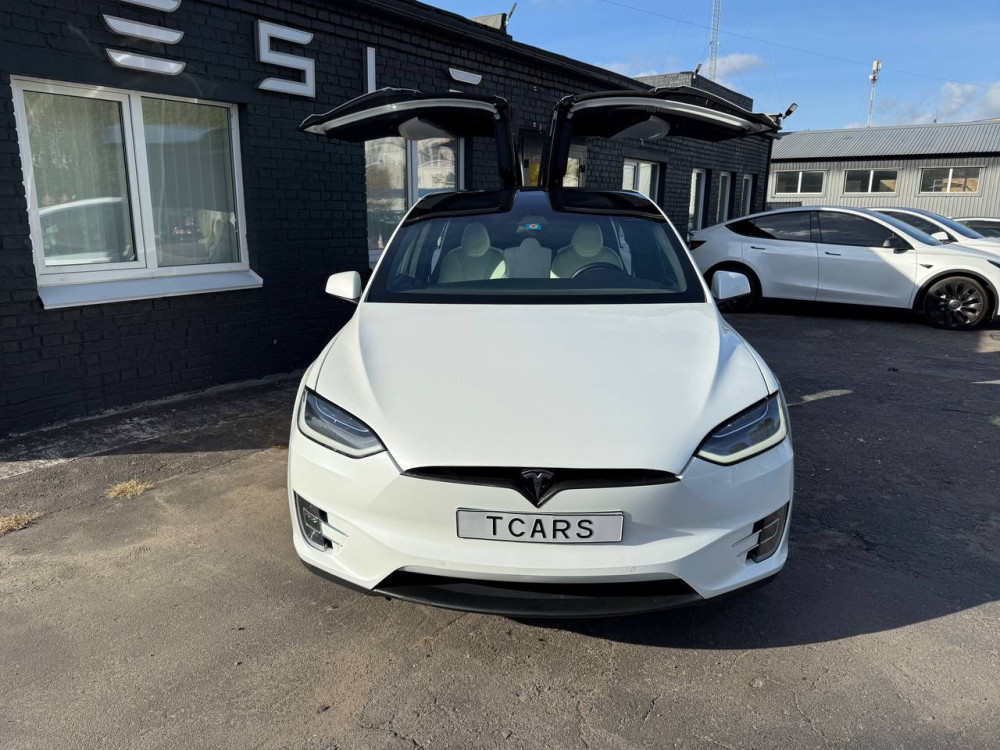 Tesla Mode X Long Range plus 2020 3 AP  Фото №5