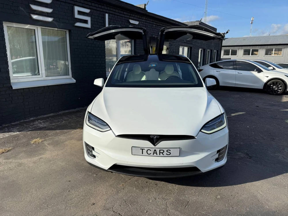 Tesla Mode X Long Range plus 2020 3 AP  Фото №5