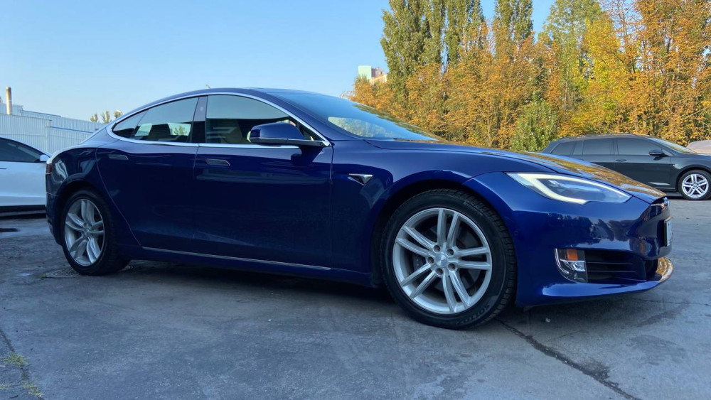 Tesla Model S AP 2.5 FSD 90D 2017  Фото №13