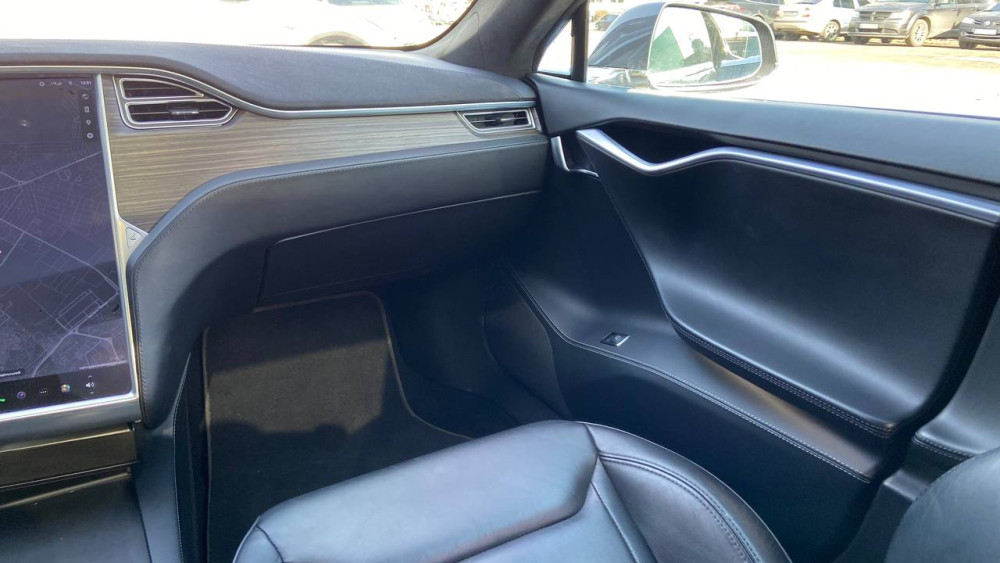 Tesla Model S AP 2.0 75 2016  Фото №34