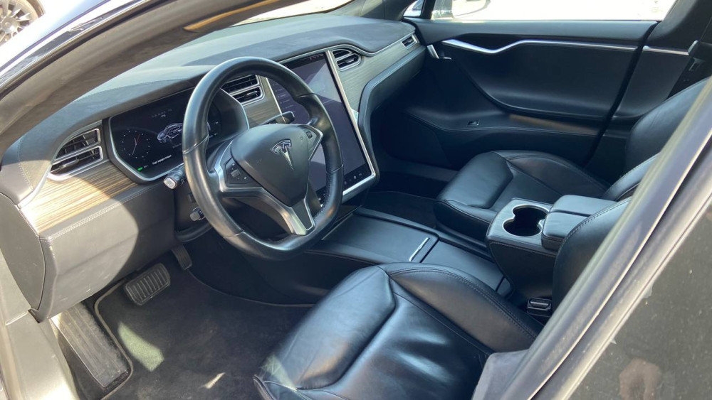 Tesla Model S AP 2.0 75 2016  Фото №30