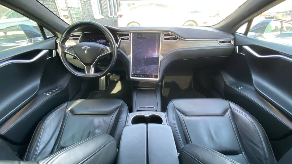 Tesla Model S AP 2.0 75 2016  Фото №21