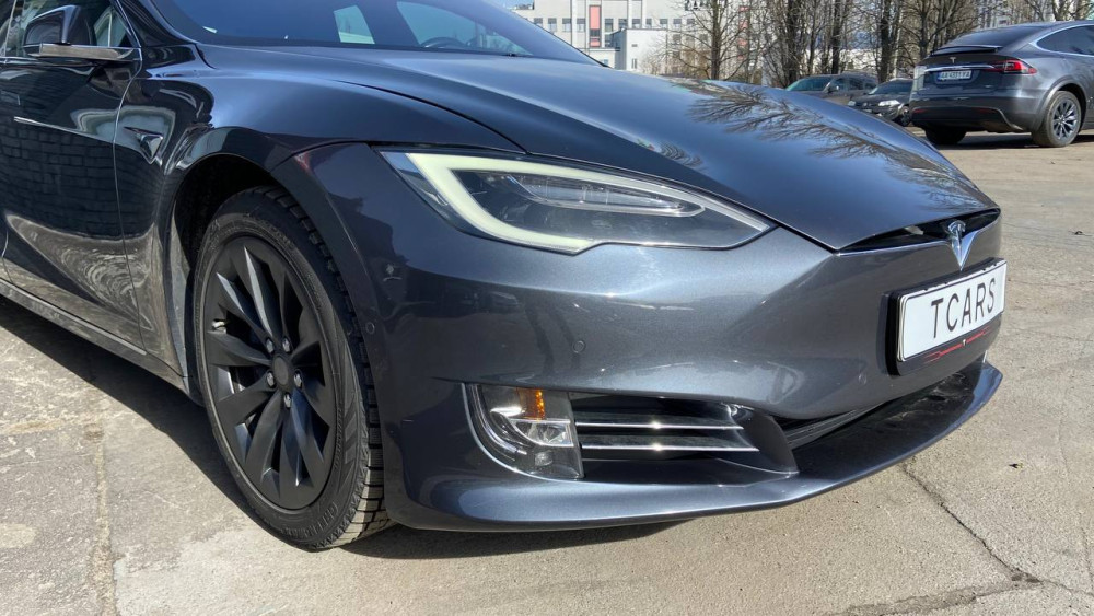 Tesla Model S AP 2.0 75 2016  Фото №15