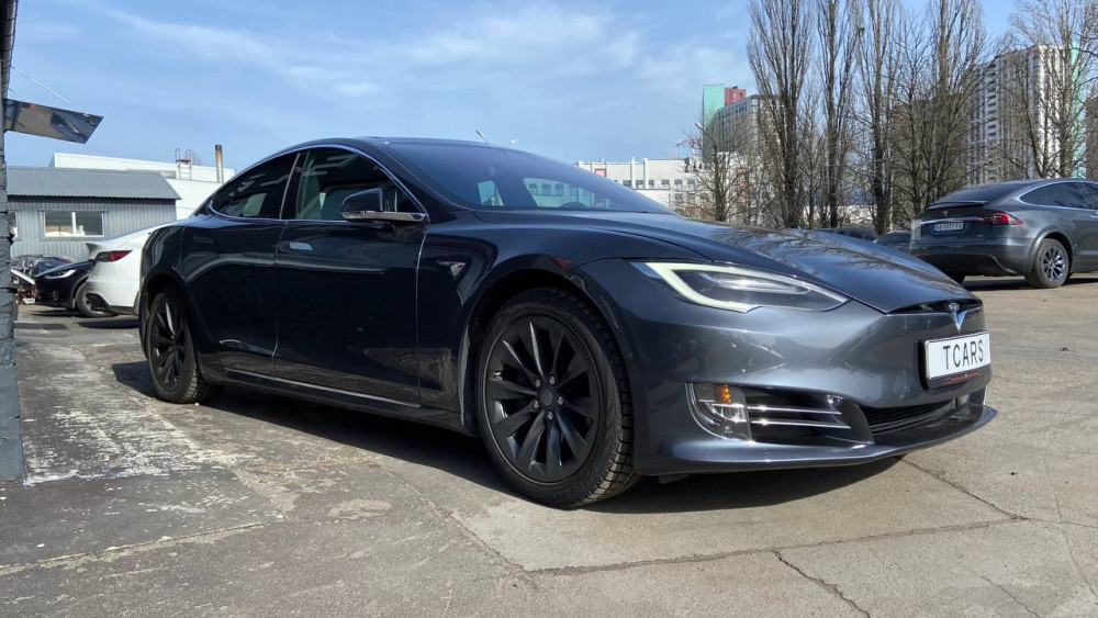 Tesla Model S AP 2.0 75 2016  Фото №12