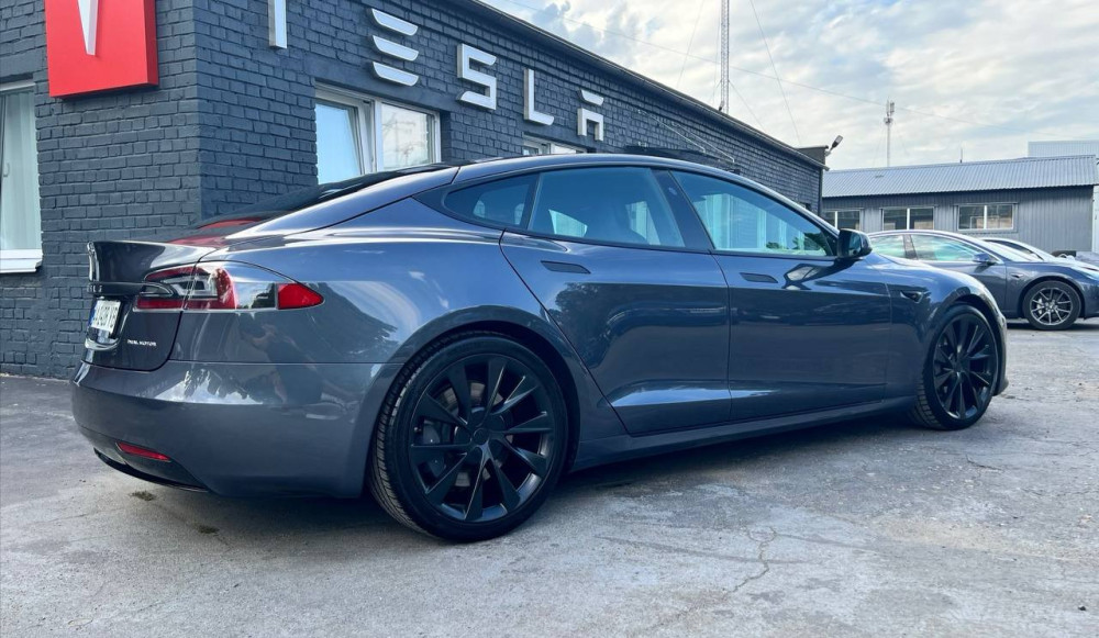 Tesla Mode S 2019 DM SR  Фото №7