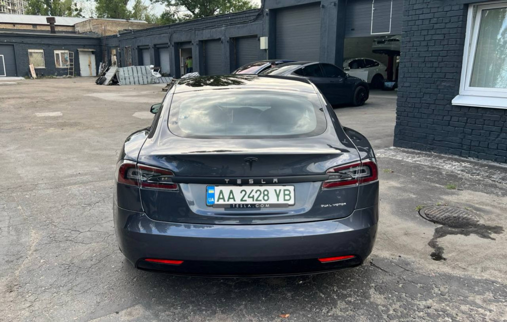 Tesla Mode S 2019 DM SR  Фото №15