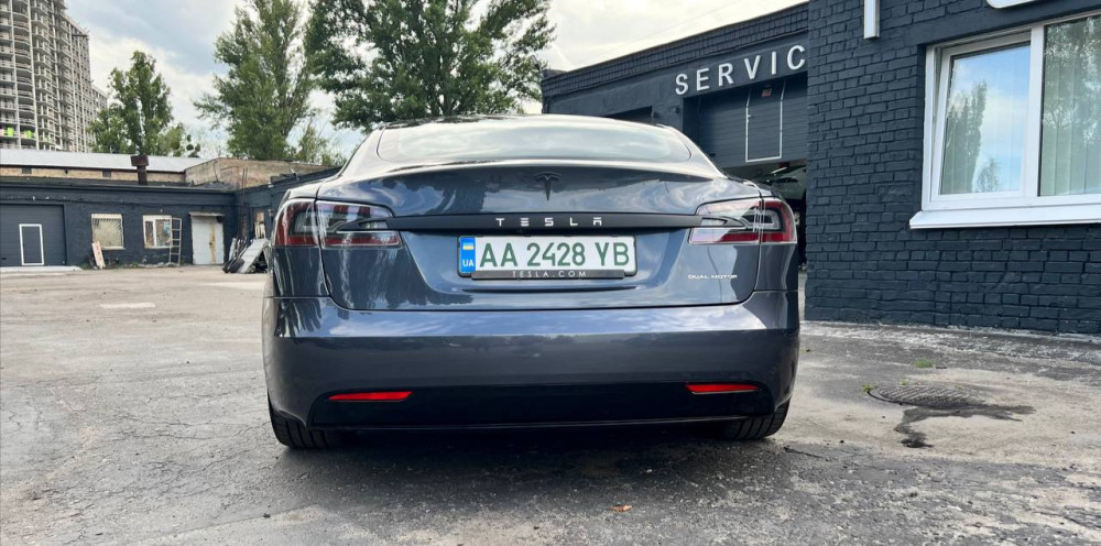 Tesla Mode S 2019 DM SR  Фото №14