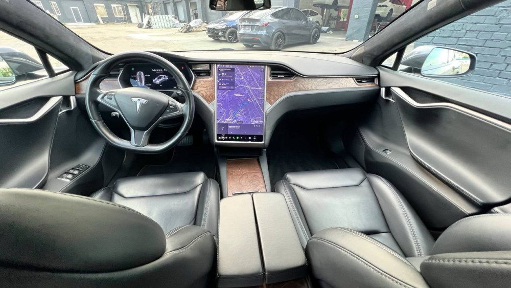 Tesla Mode S 2019 DM SR  Фото №21