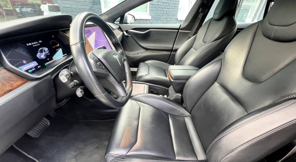 Tesla Mode S 2019 DM SR  Фото №18
