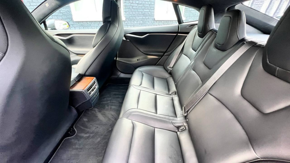 Tesla Mode S 2019 DM SR  Фото №20
